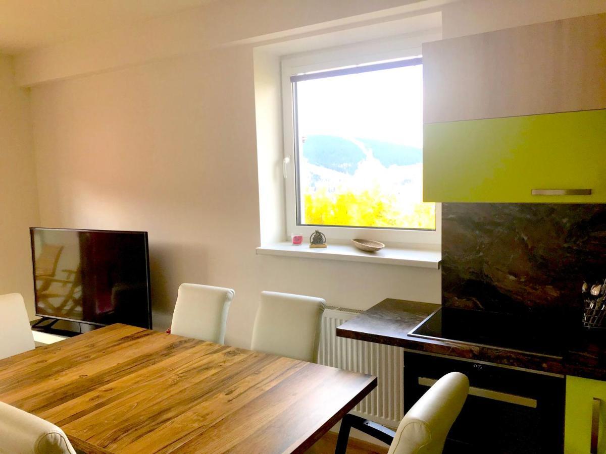 Luxury Keilberg Apartment Loučná pod Klínovcem Zewnętrze zdjęcie