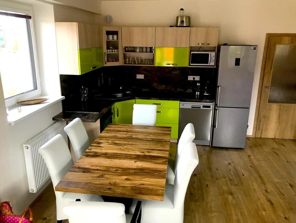 Luxury Keilberg Apartment Loučná pod Klínovcem Zewnętrze zdjęcie